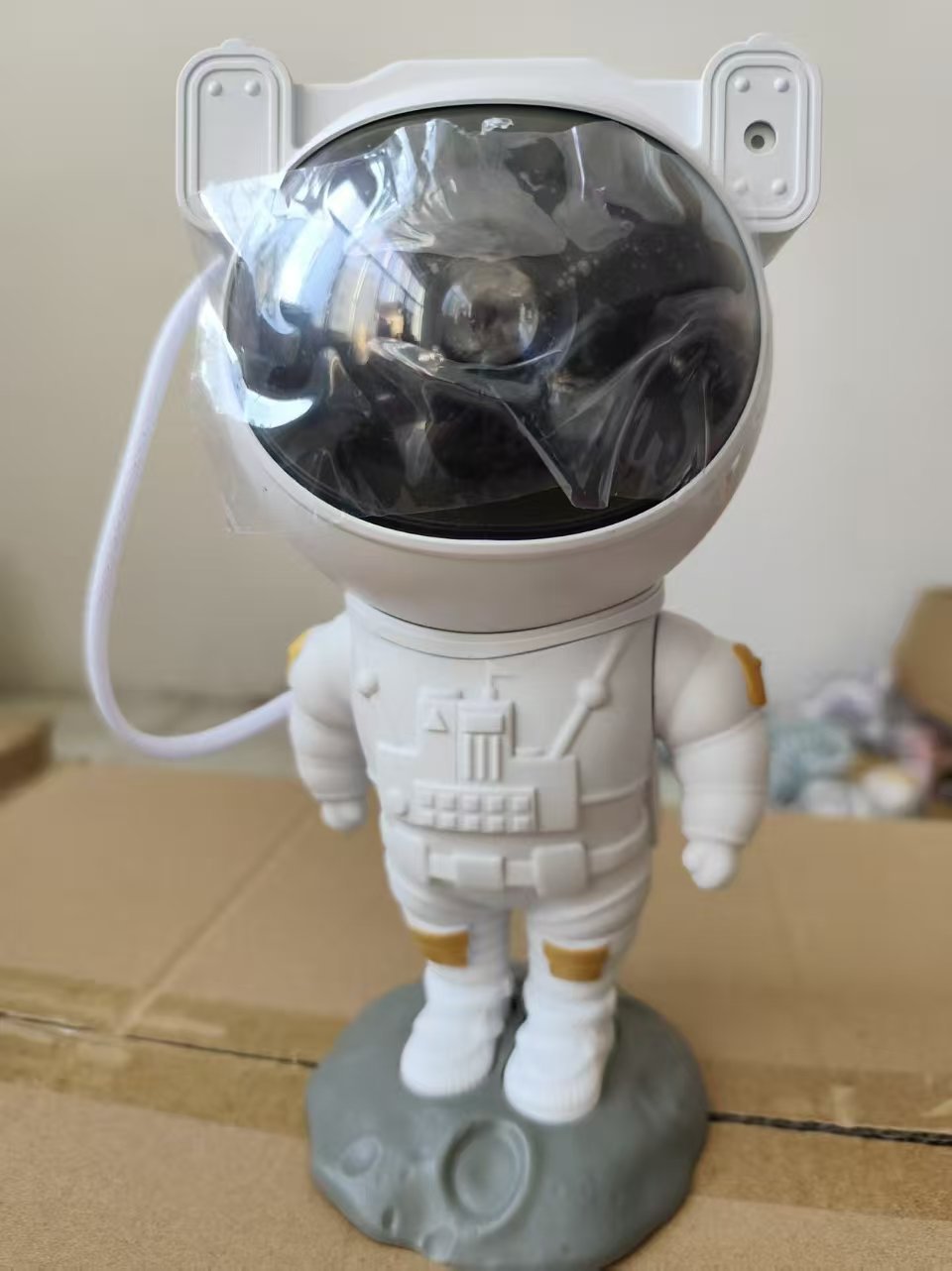 Astronaut Star Projection Night Light with Remote